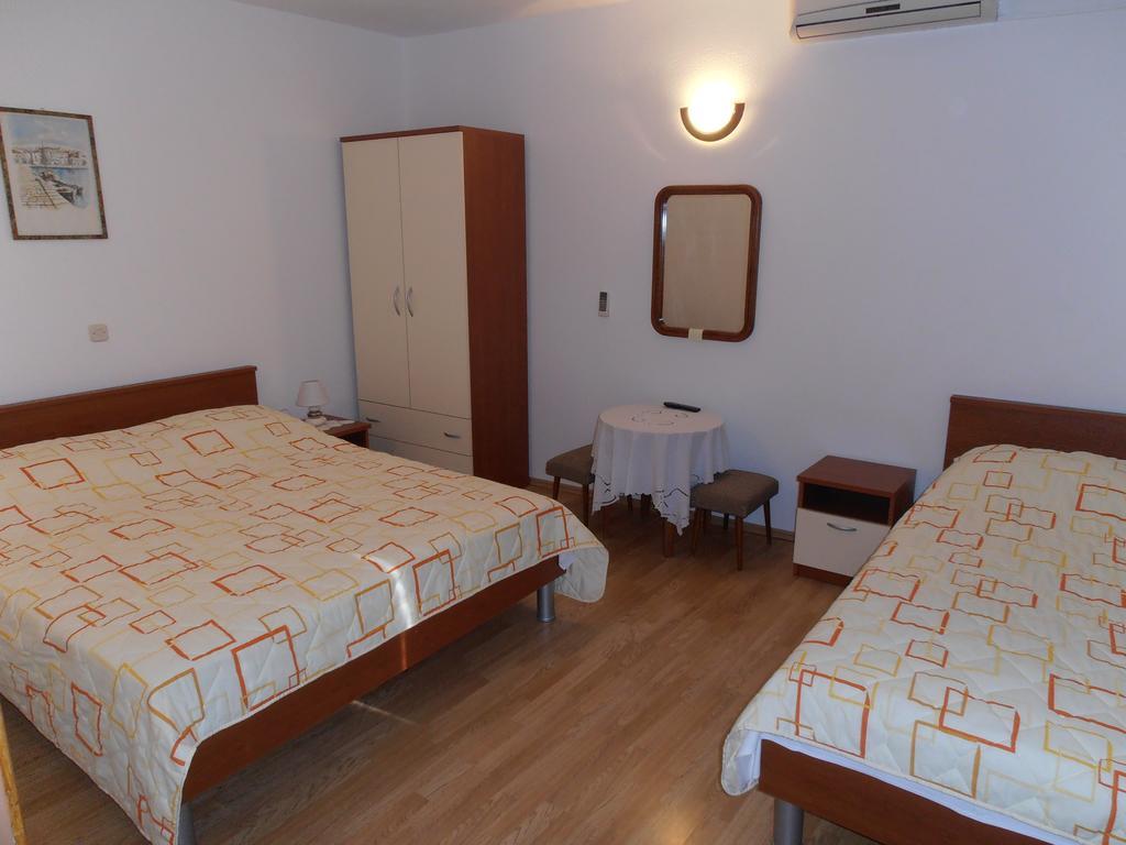 Apartment Perovic Baška Voda Extérieur photo