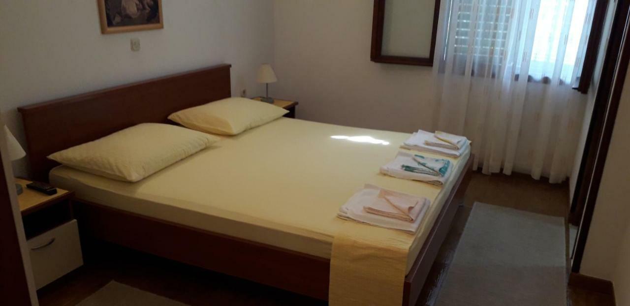 Apartment Perovic Baška Voda Extérieur photo