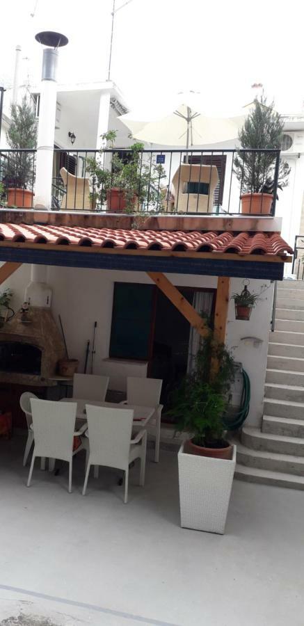 Apartment Perovic Baška Voda Extérieur photo
